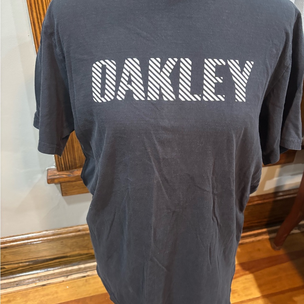 Oakley Men's Charcoal Tee